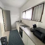 Mirabella's Hidden Little Paradise Apartment *