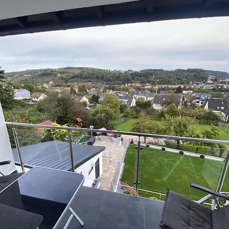Mirabella's Hidden Little Paradise Appartement