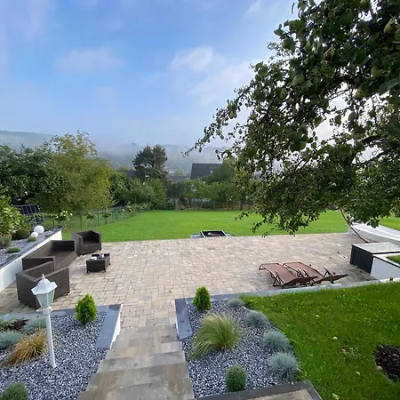 Apartment Mirabella's Hidden Little Paradise *