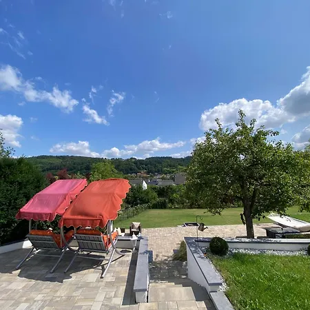 Mirabella's Hidden Little Paradise * Wasserliesch